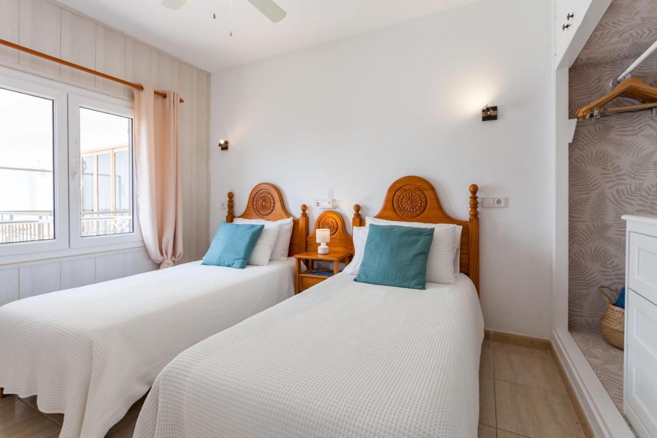 פורטוקולום La Ola Beach House מראה חיצוני תמונה